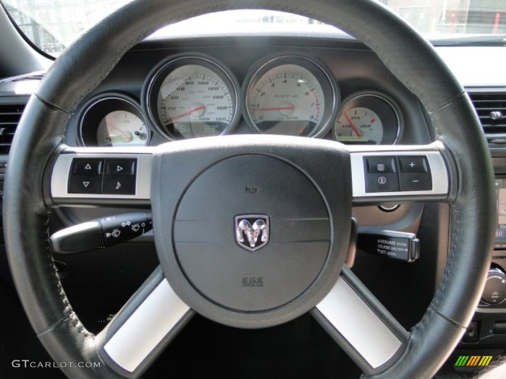 2008 Dodge Challenger SRT8 Steering Wheel Photos