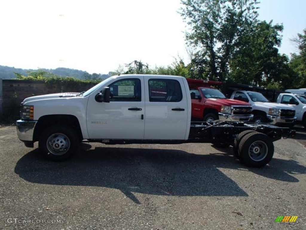 2014 Silverado 3500HD WT Crew Cab 4x4 Chassis - Summit White / Dark Titanium photo #1