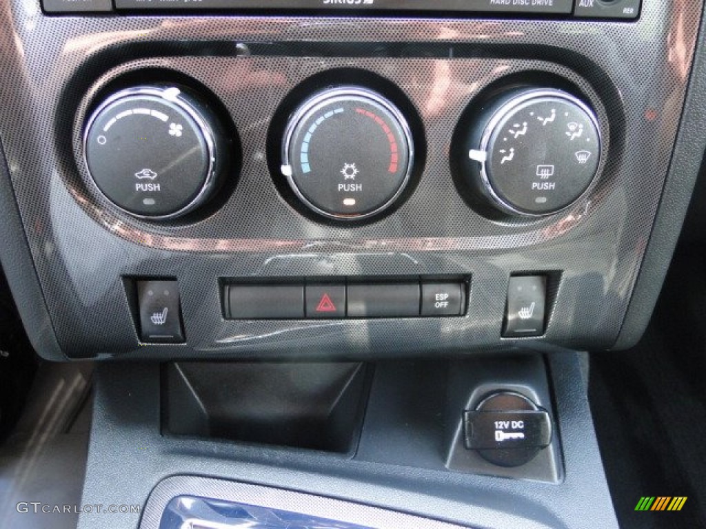 2008 Dodge Challenger SRT8 Controls Photos