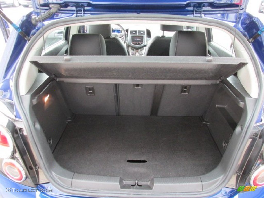 2013 Chevrolet Sonic LTZ Hatch Trunk Photo #83645515