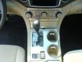 Blizzard White Pearl - Highlander V6 4WD Photo No. 12