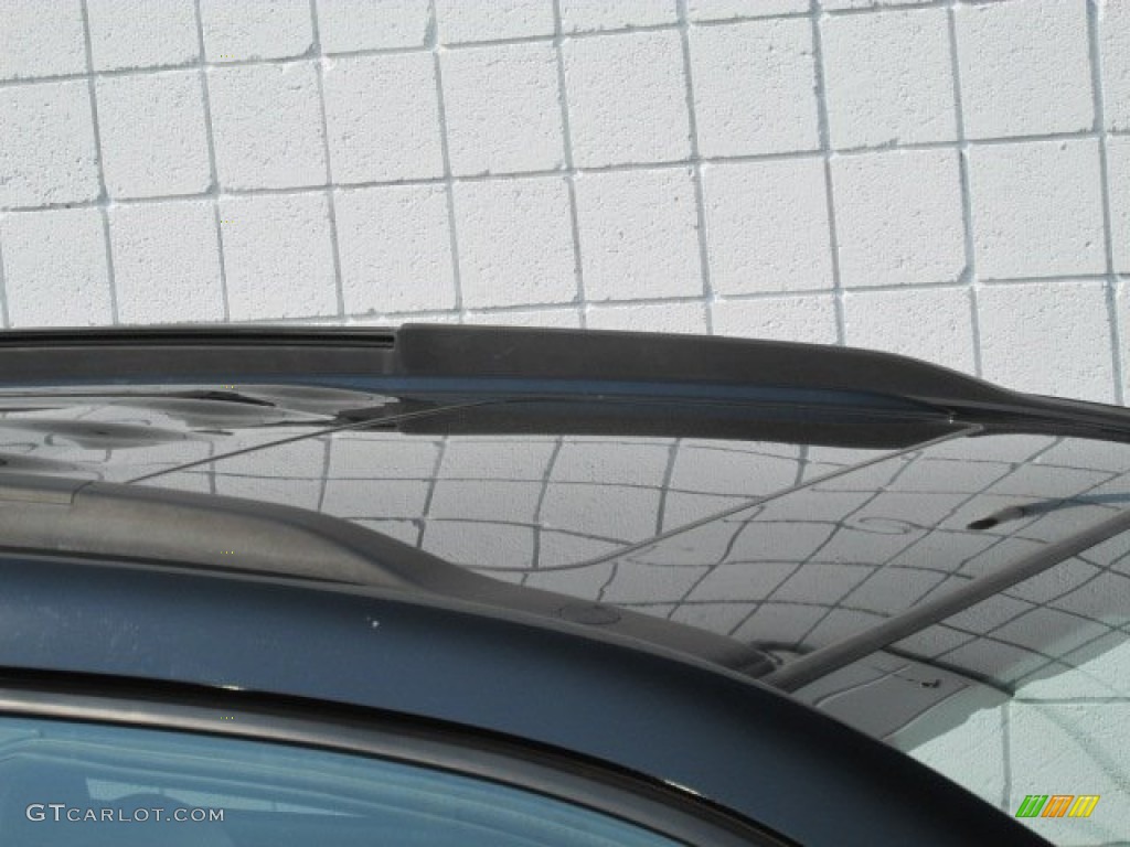 2009 XL7 Luxury AWD - Jet Black / Gray photo #4