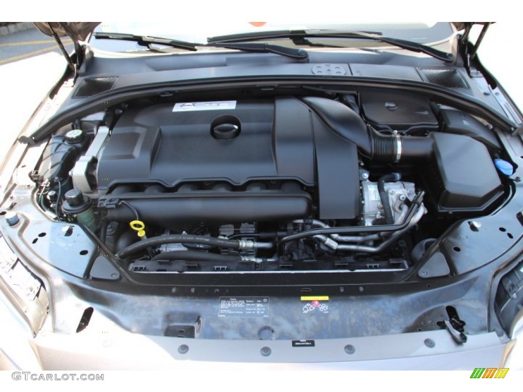 2010 Volvo S80 T6 AWD Engine Photos
