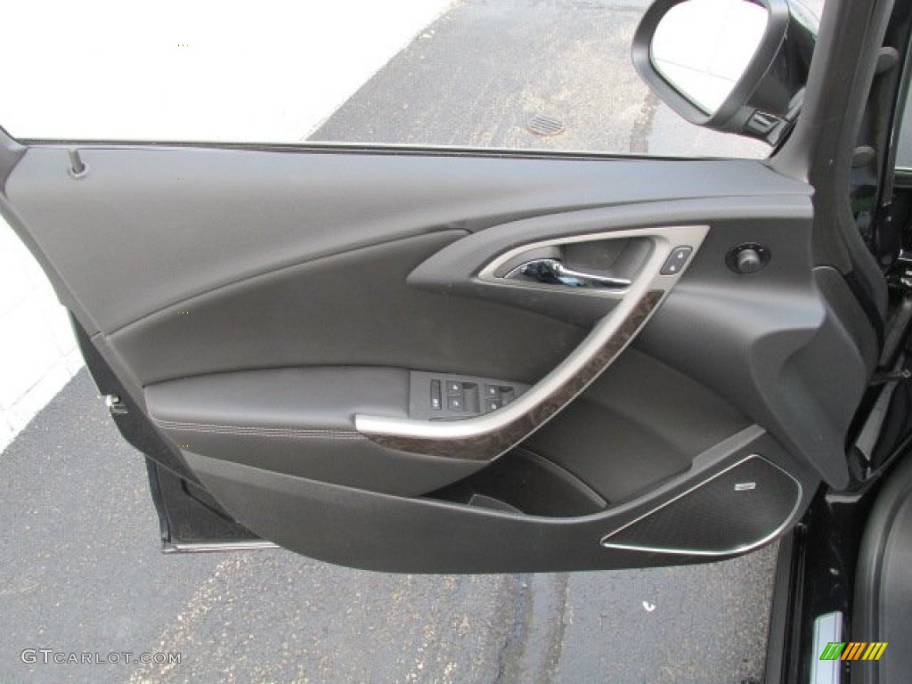 2013 Buick Verano Premium Door Panel Photos