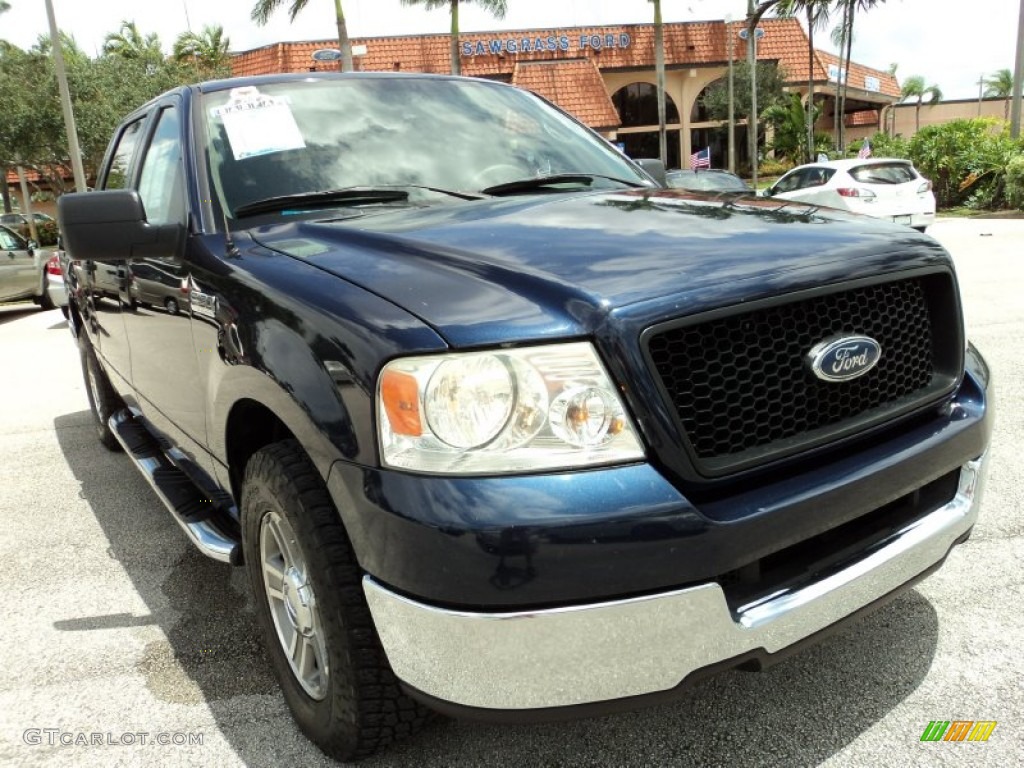 2005 F150 XLT SuperCrew - True Blue Metallic / Medium Flint/Dark Flint Grey photo #2