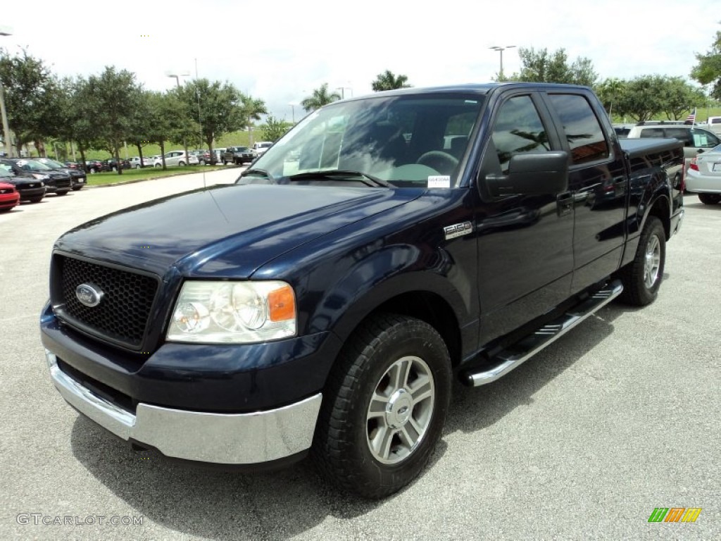 2005 F150 XLT SuperCrew - True Blue Metallic / Medium Flint/Dark Flint Grey photo #13