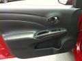 Red Brick - Versa 1.6 SV Sedan Photo No. 8