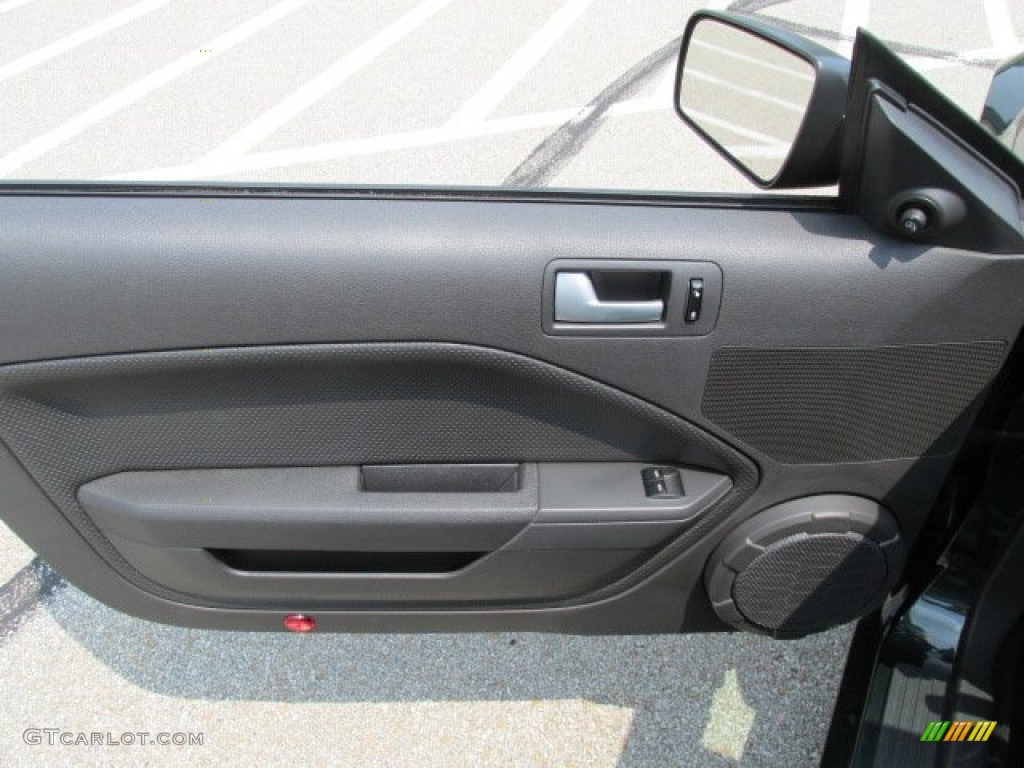 2008 Ford Mustang Bullitt Coupe Dark Charcoal Door Panel Photo #83652124