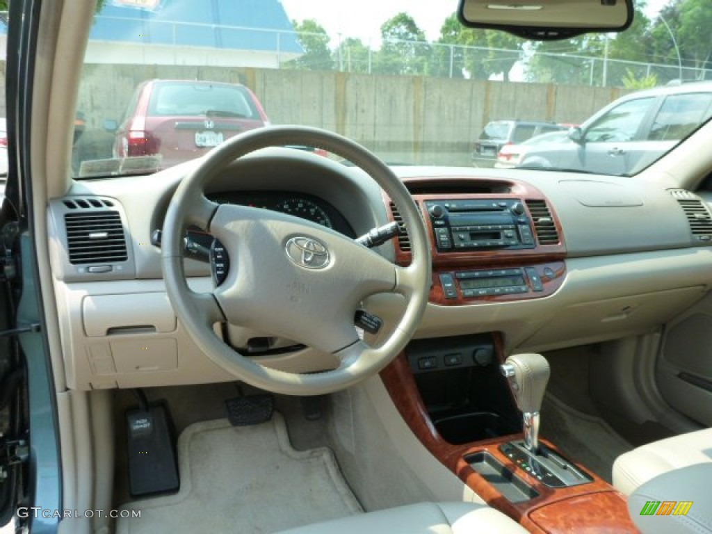 2003 Camry SE V6 - Aspen Green Pearl / Taupe photo #12