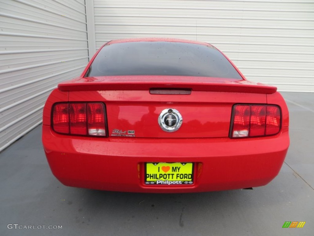 2007 Mustang V6 Premium Coupe - Torch Red / Light Graphite photo #5