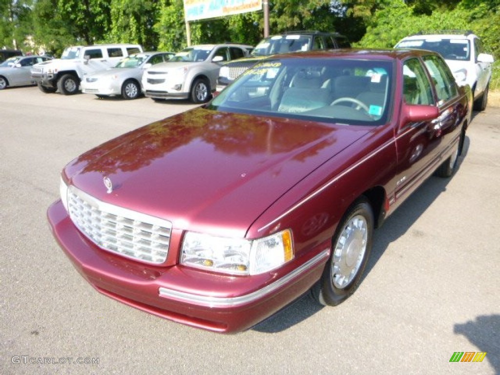 Red Pearl 1998 Cadillac DeVille Sedan Exterior Photo #83654074