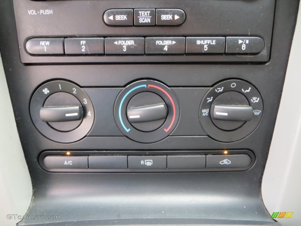 2007 Ford Mustang V6 Premium Coupe Controls Photo #83654113