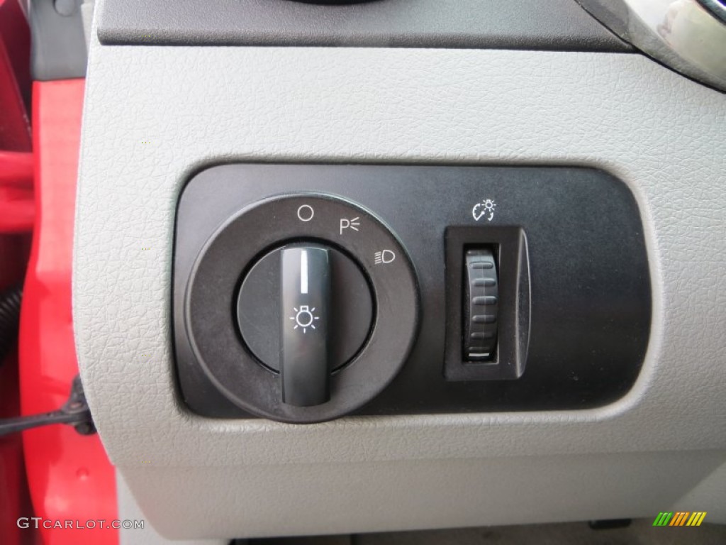 2007 Ford Mustang V6 Premium Coupe Controls Photo #83654209