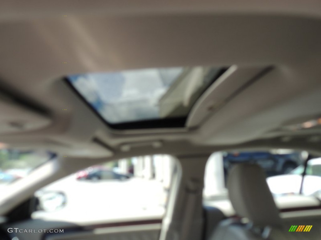 2010 Taurus Limited - Cinnamon Red Metallic / Light Stone photo #4