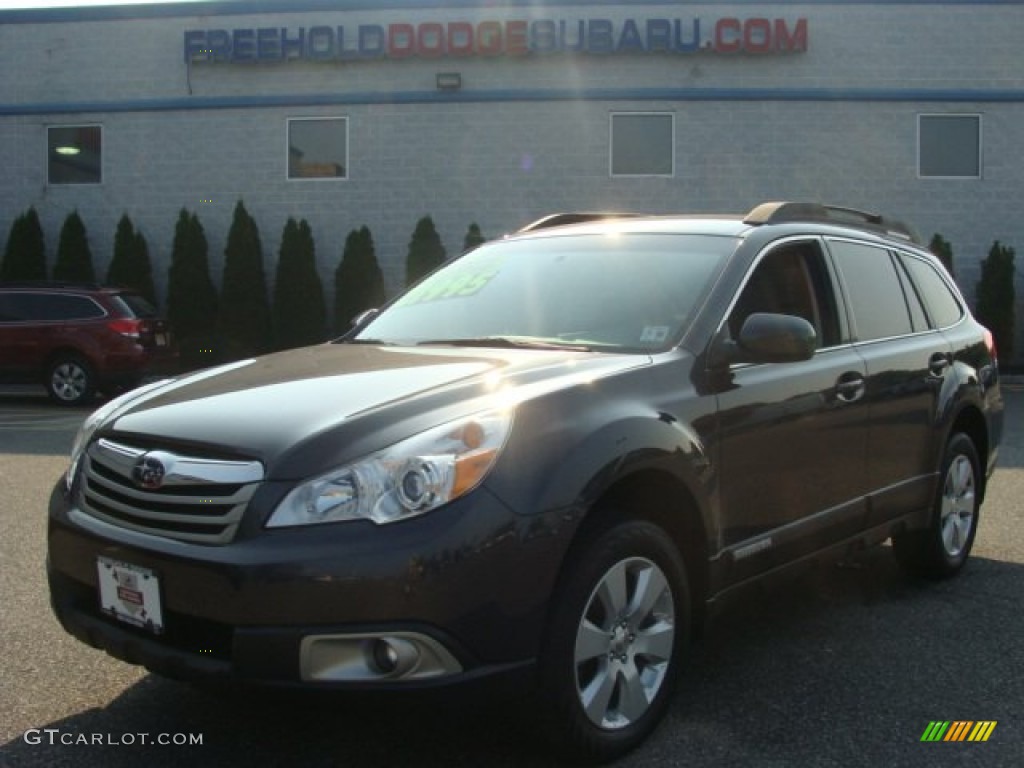 2011 Outback 2.5i Premium Wagon - Graphite Gray Metallic / Off Black photo #1