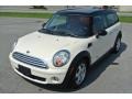 Pepper White - Cooper Clubman Photo No. 1