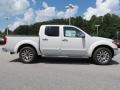Glacier White - Frontier SL Crew Cab Photo No. 6