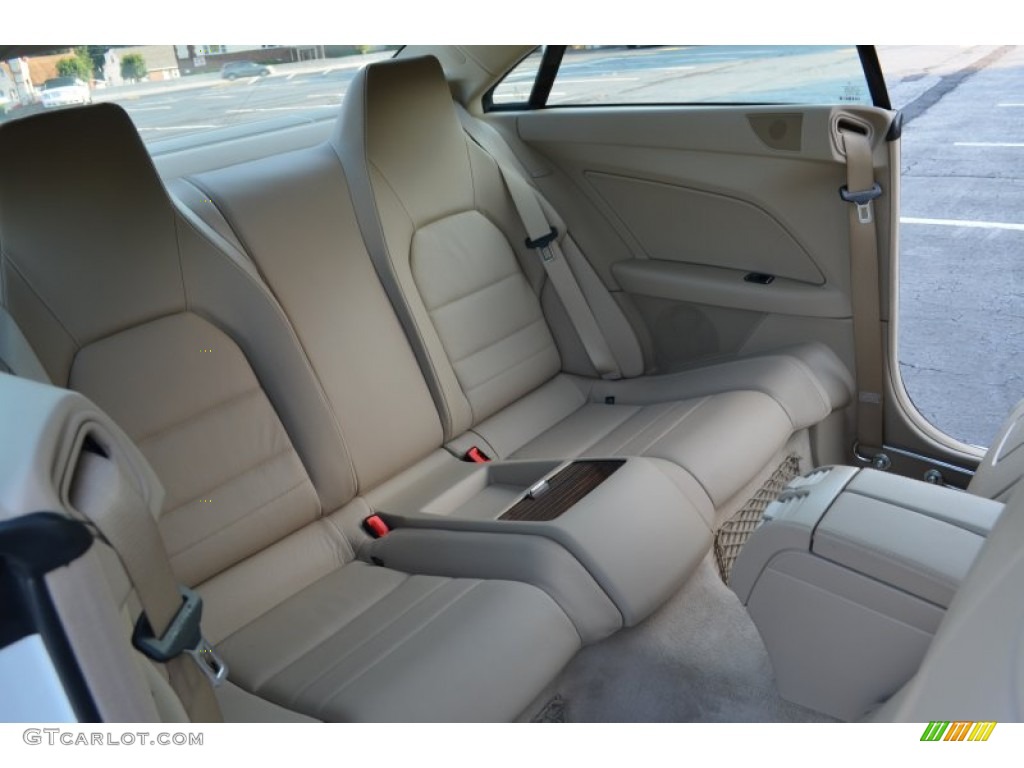 2010 E 350 Coupe - Diamond White Metallic / Almond Beige photo #18