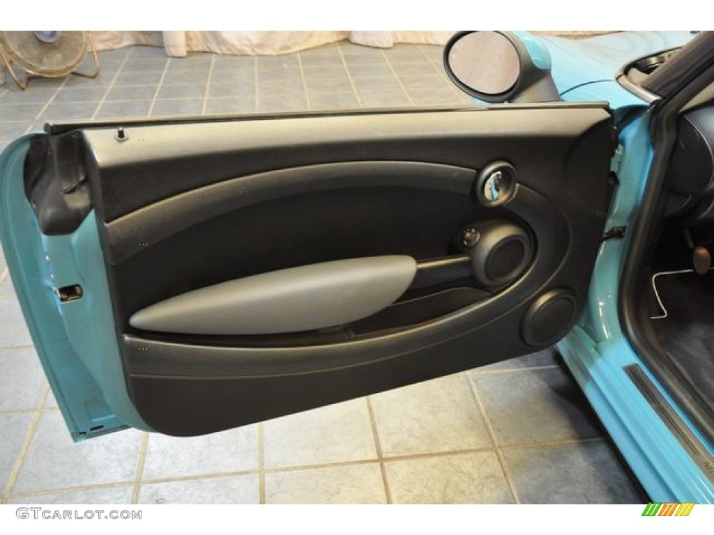 2010 Cooper Hardtop - Oxygen Blue / Grey/Carbon Black photo #20
