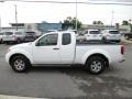 2012 Avalanche White Nissan Frontier SV V6 King Cab 4x4  photo #8