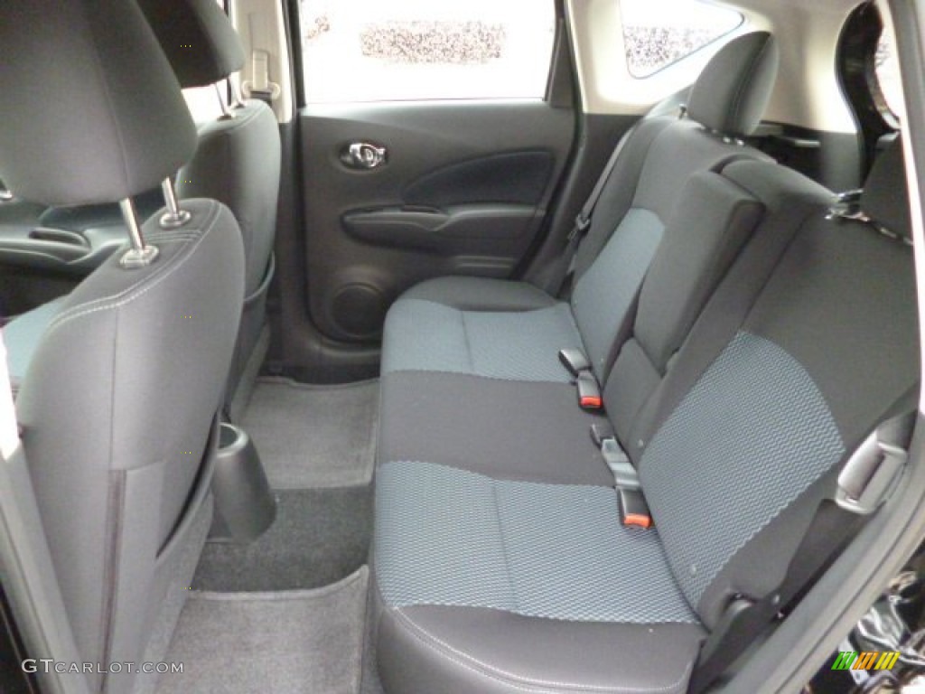 2014 Nissan Versa Note SV w/SL Package Rear Seat Photos