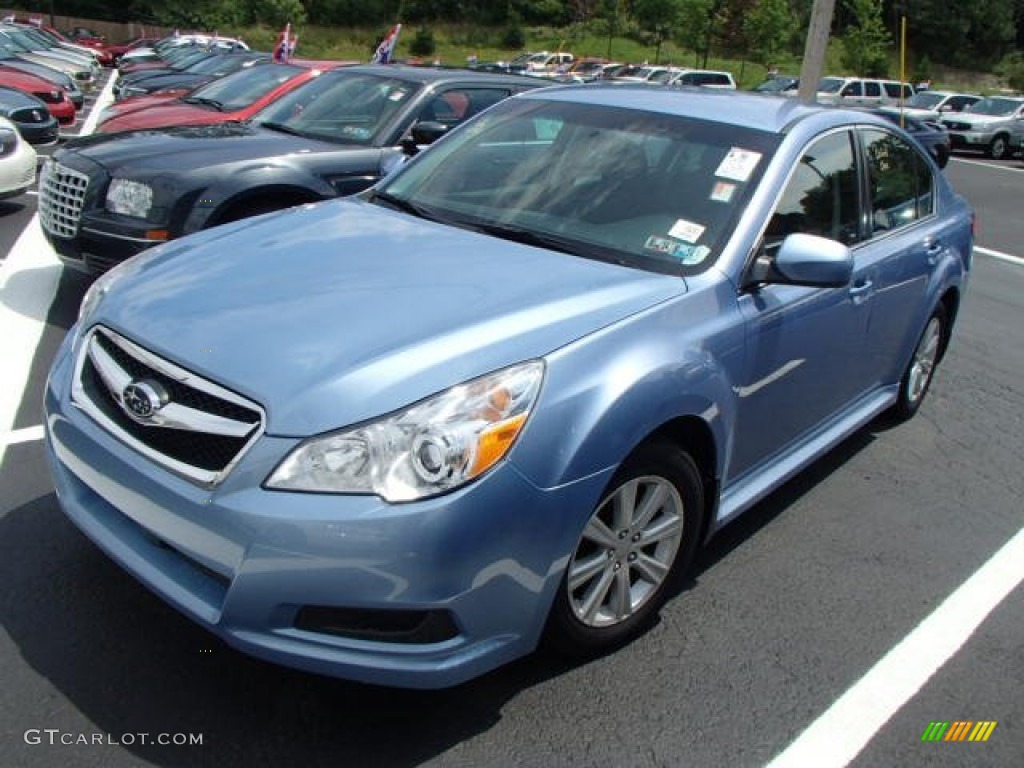 2010 Legacy 2.5i Premium Sedan - Sky Blue Metallic / Off Black photo #3