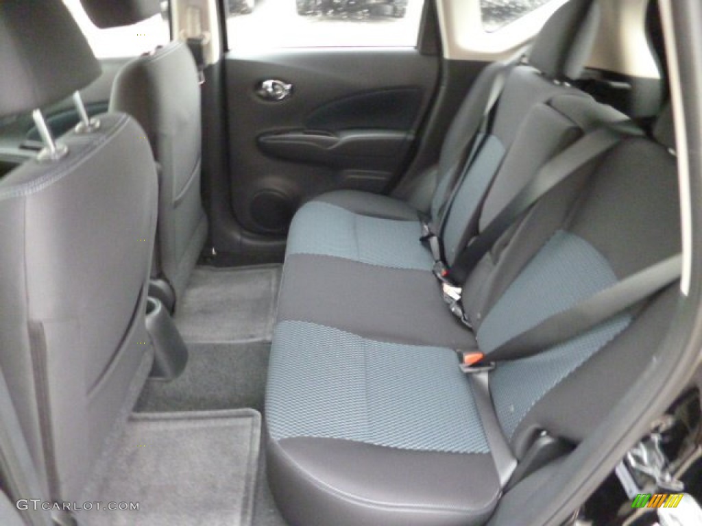 Charcoal Interior 2014 Nissan Versa Note SV Photo #83670322