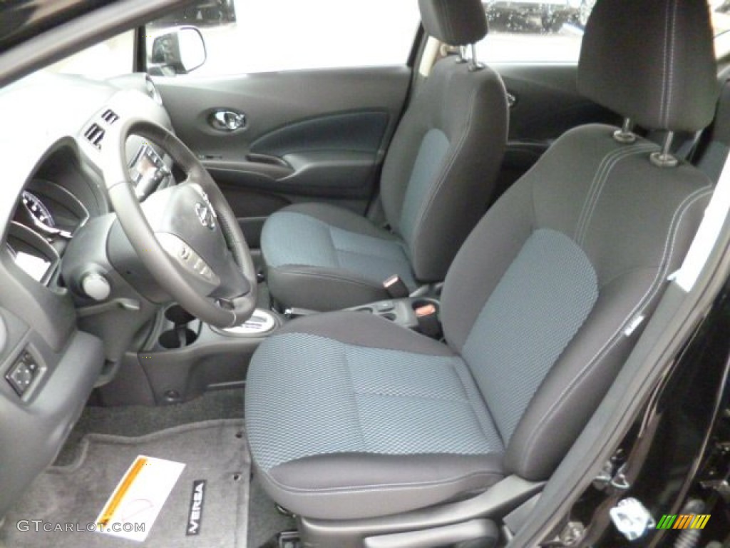 Charcoal Interior 2014 Nissan Versa Note SV Photo #83670361