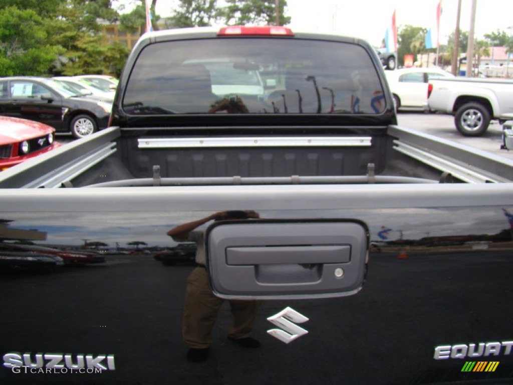 2011 Equator Sport Crew Cab - Gunpowder Black / Graphite photo #26