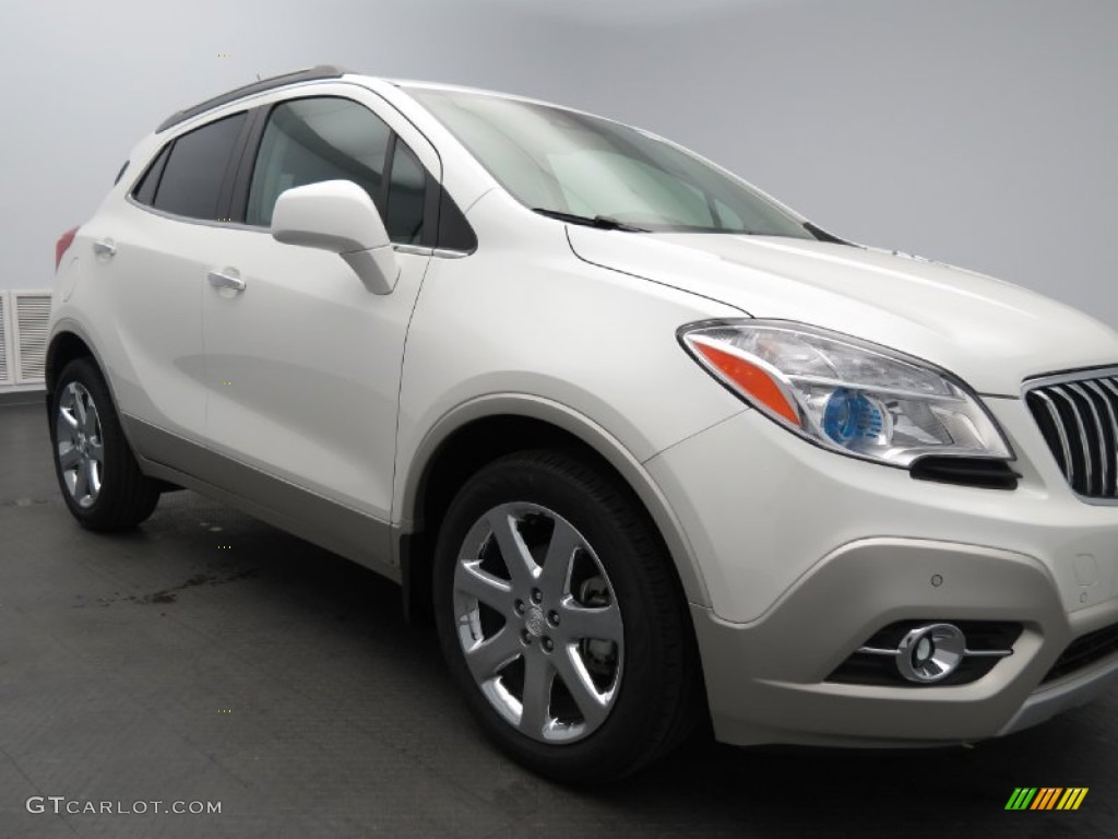 2013 Encore Premium - White Pearl Tricoat / Ebony photo #2