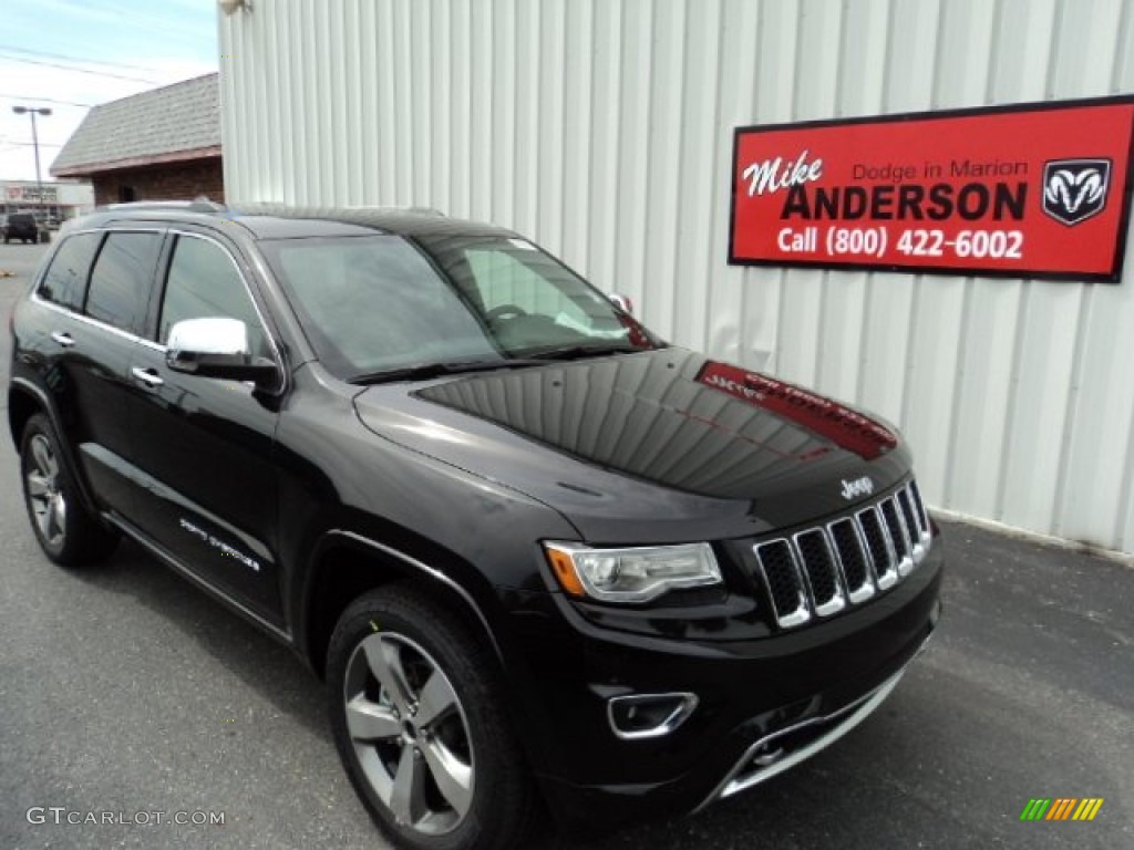 2014 Grand Cherokee Overland 4x4 - Brilliant Black Crystal Pearl / Overland Morocco Black photo #1