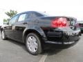 Black - Avenger SE V6 Photo No. 2