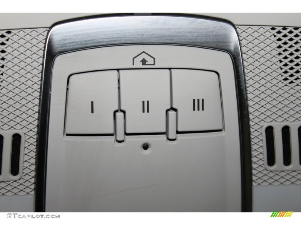 2011 Audi A6 3.2 Sedan Controls Photo #83675428