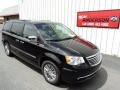 Brilliant Black Crystal Pearl - Town & Country Touring - L Photo No. 1