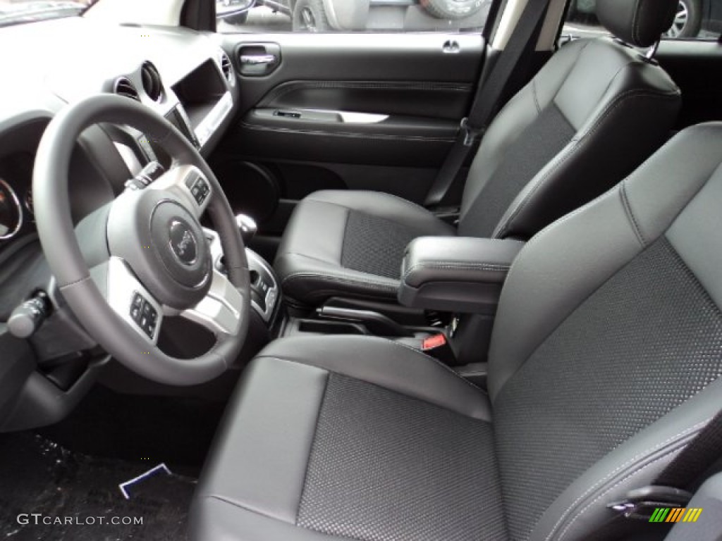 2014 Jeep Compass Latitude Front Seat Photo #83676367