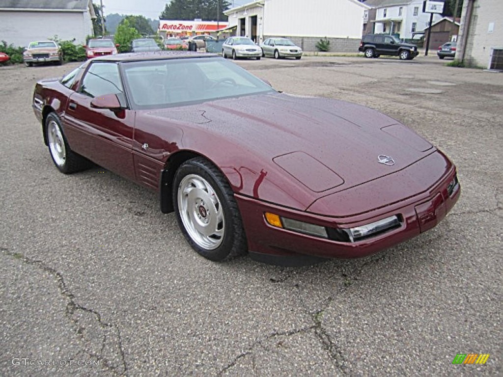 1993 Corvette 40th Anniversary Coupe - Ruby Red Metallic / Ruby Red photo #11