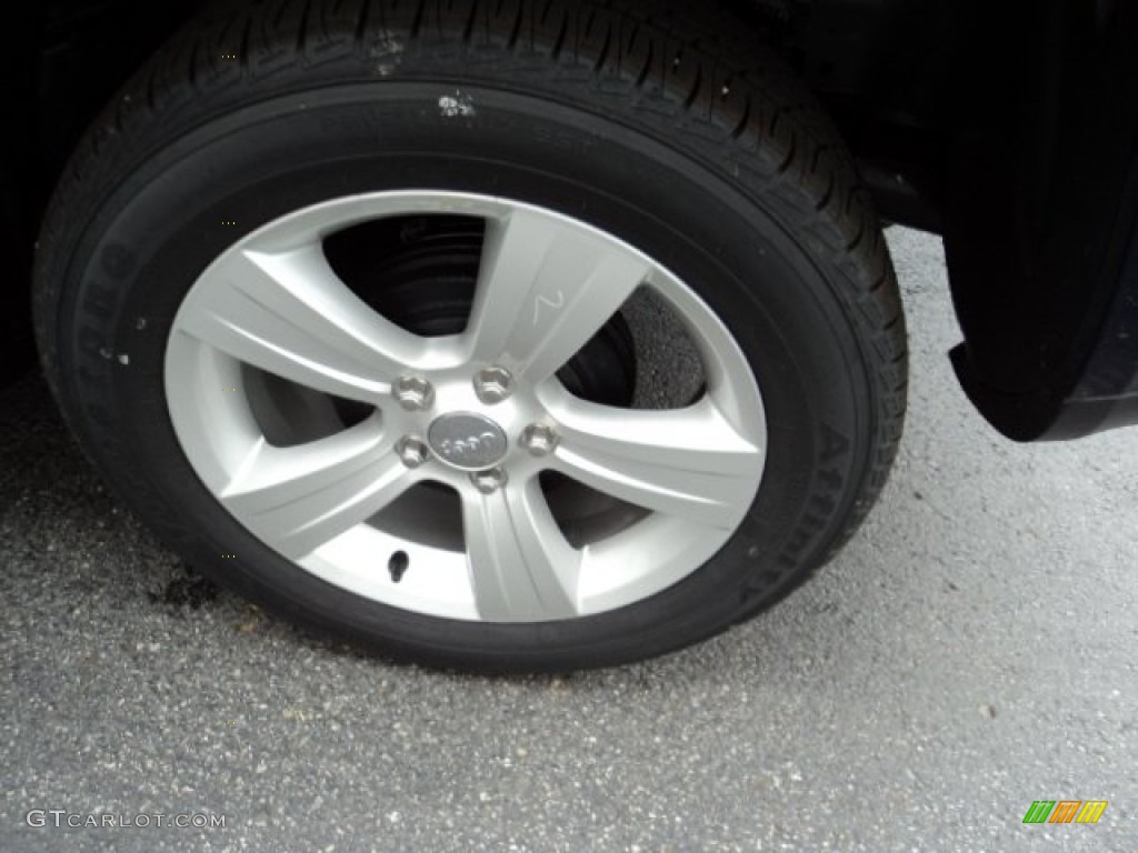 2014 Jeep Compass Latitude Wheel Photo #83676436