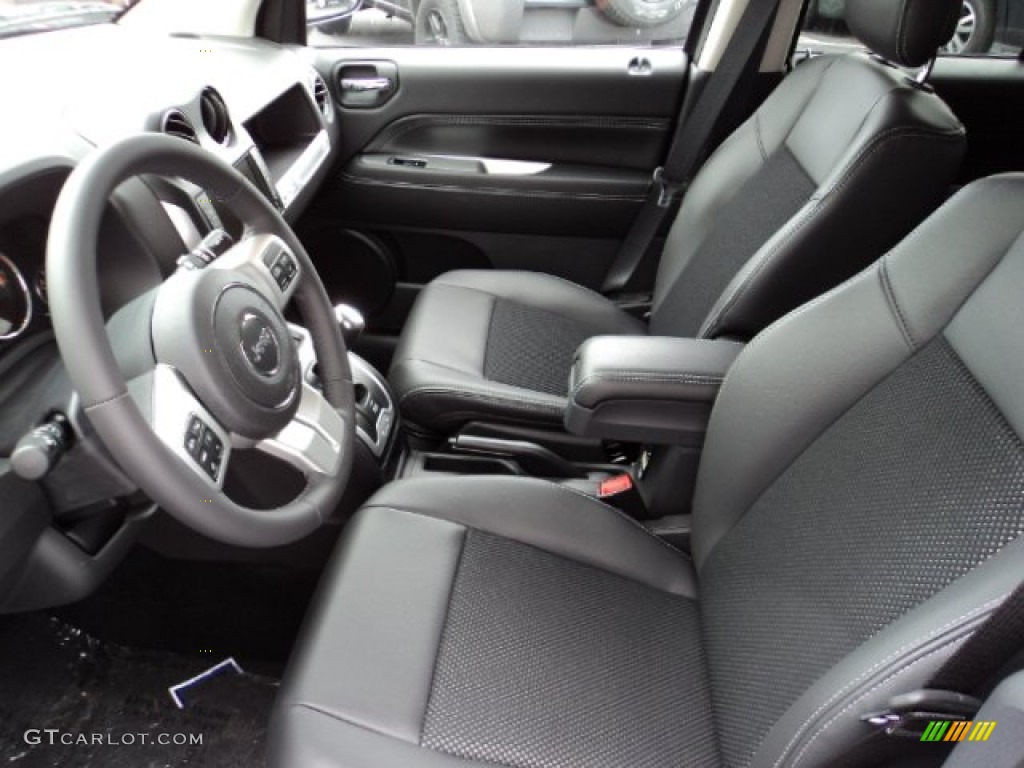 2014 Jeep Compass Latitude Front Seat Photo #83676604