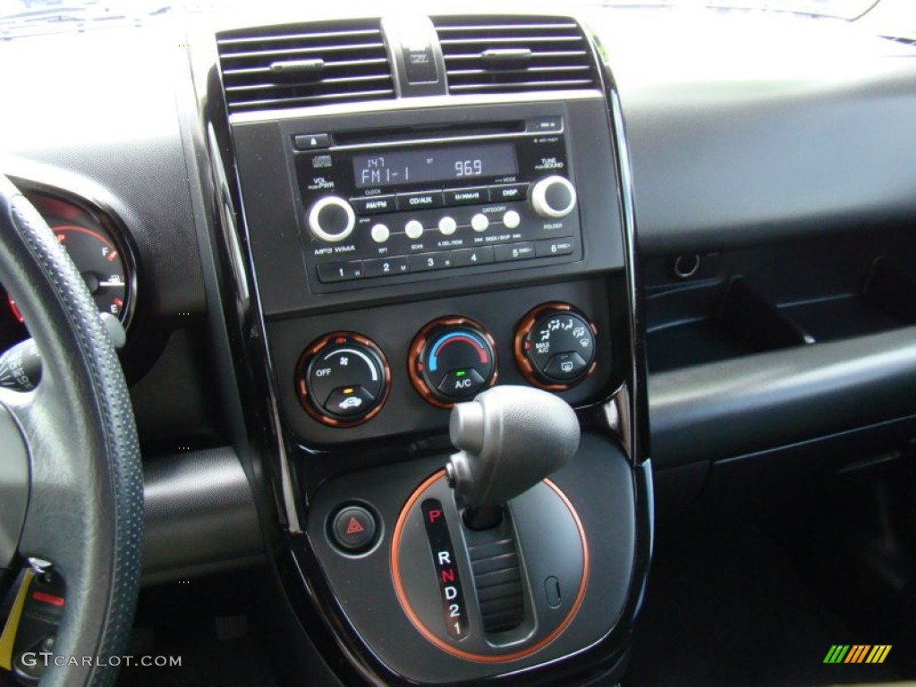 2008 Honda Element SC Controls Photo #83677486