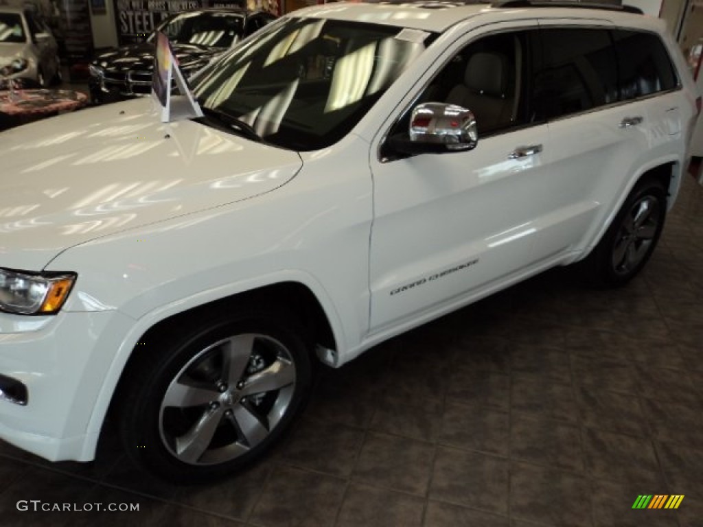 2014 Grand Cherokee Overland 4x4 - Bright White / Overland Nepal Jeep Brown Light Frost photo #1