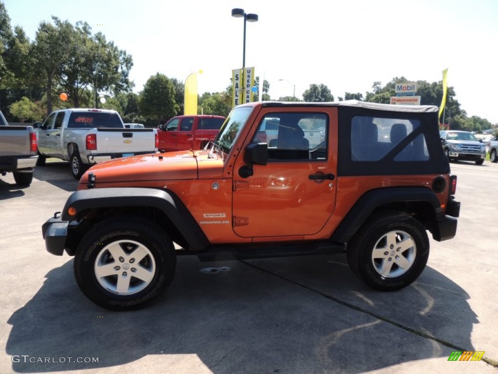 2011 Wrangler Sport 4x4 - Mango Tango Pearl / Black photo #3