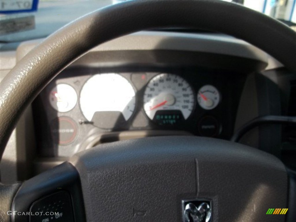 2008 Ram 1500 ST Regular Cab - Bright White / Medium Slate Gray photo #13