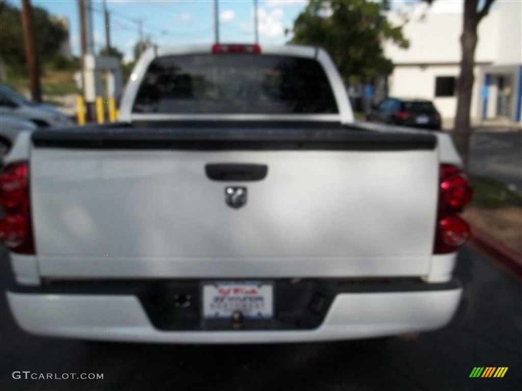 2008 Ram 1500 ST Regular Cab - Bright White / Medium Slate Gray photo #20