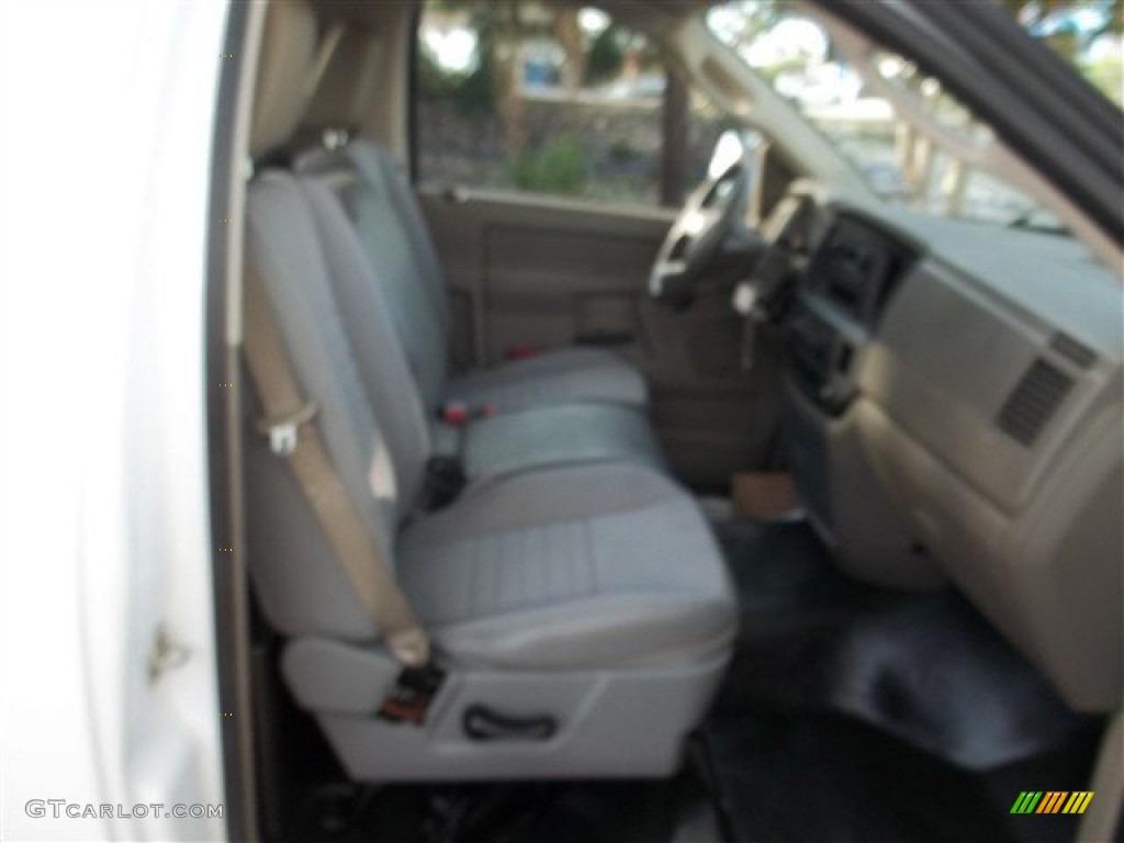 2008 Ram 1500 ST Regular Cab - Bright White / Medium Slate Gray photo #26