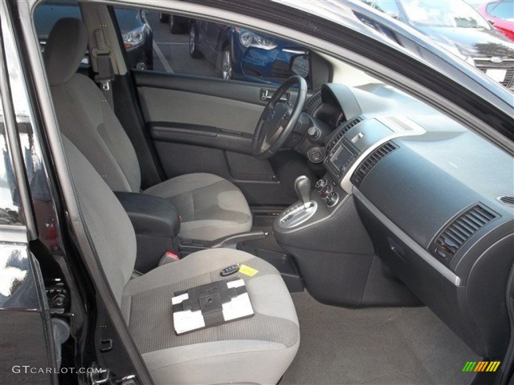 2012 Sentra 2.0 SR Special Edition - Super Black / Charcoal photo #32