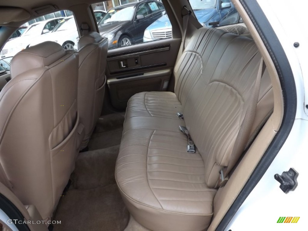 1996 Roadmaster Estate Wagon - Bright White / Beige photo #5