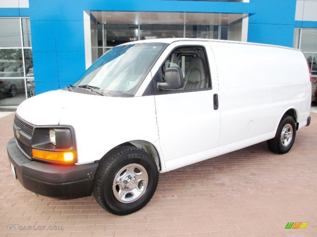 2007 Chevrolet Express LS 1500 AWD Passenger Van Exterior Photos