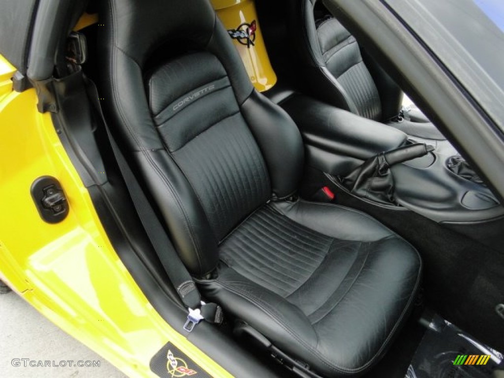 2004 Corvette Convertible - Millenium Yellow / Black photo #13