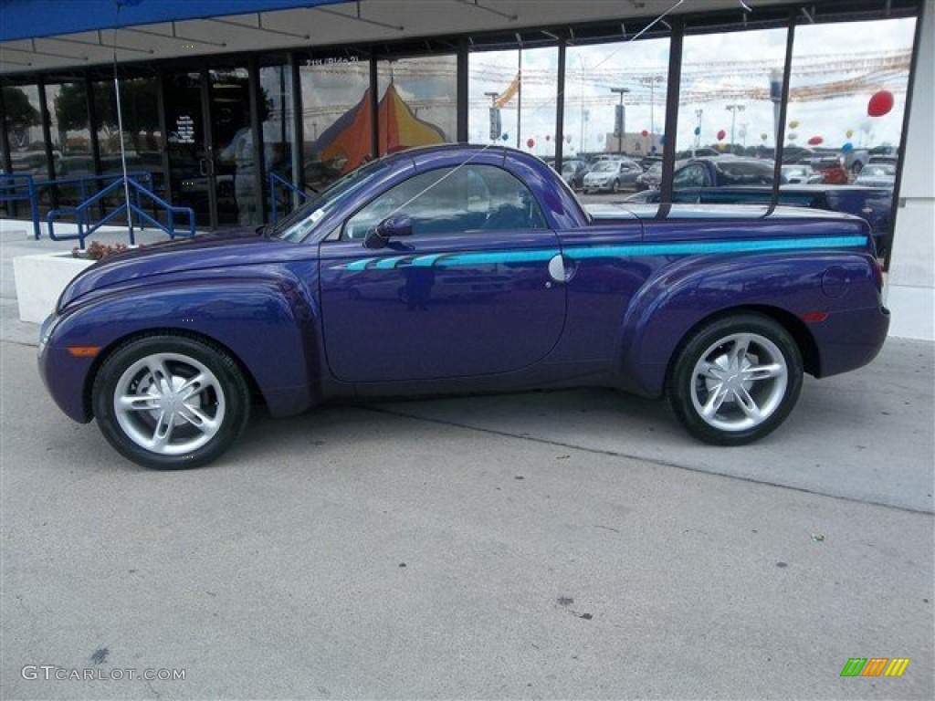 Ultra Violet Blue Metallic 2004 Chevrolet SSR Standard SSR Model Exterior Photo #83688088