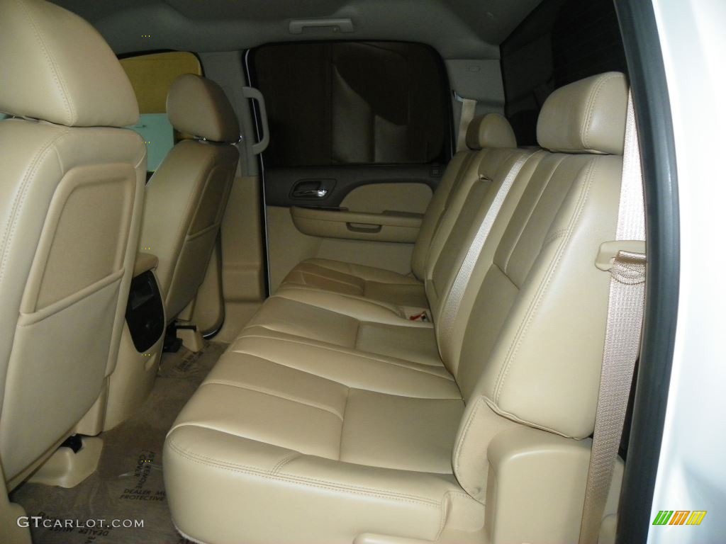 2012 GMC Sierra 2500HD SLT Crew Cab 4x4 Rear Seat Photos